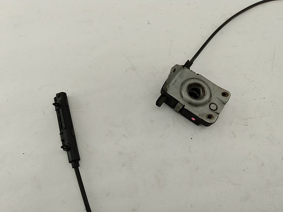 Range Rover Set Of Hood Lock Latches