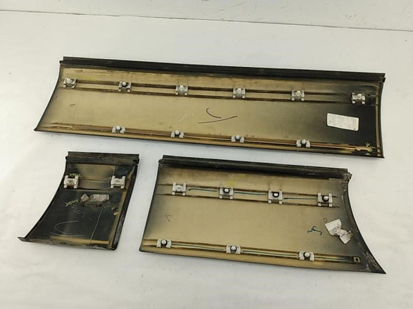 Range Rover Set Of Driver Left Lower Side Body Molding Panels