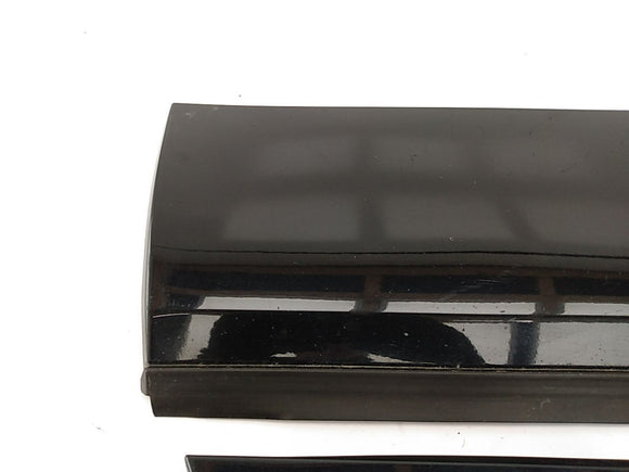 Range Rover Set Of Driver Left Lower Side Body Molding Panels