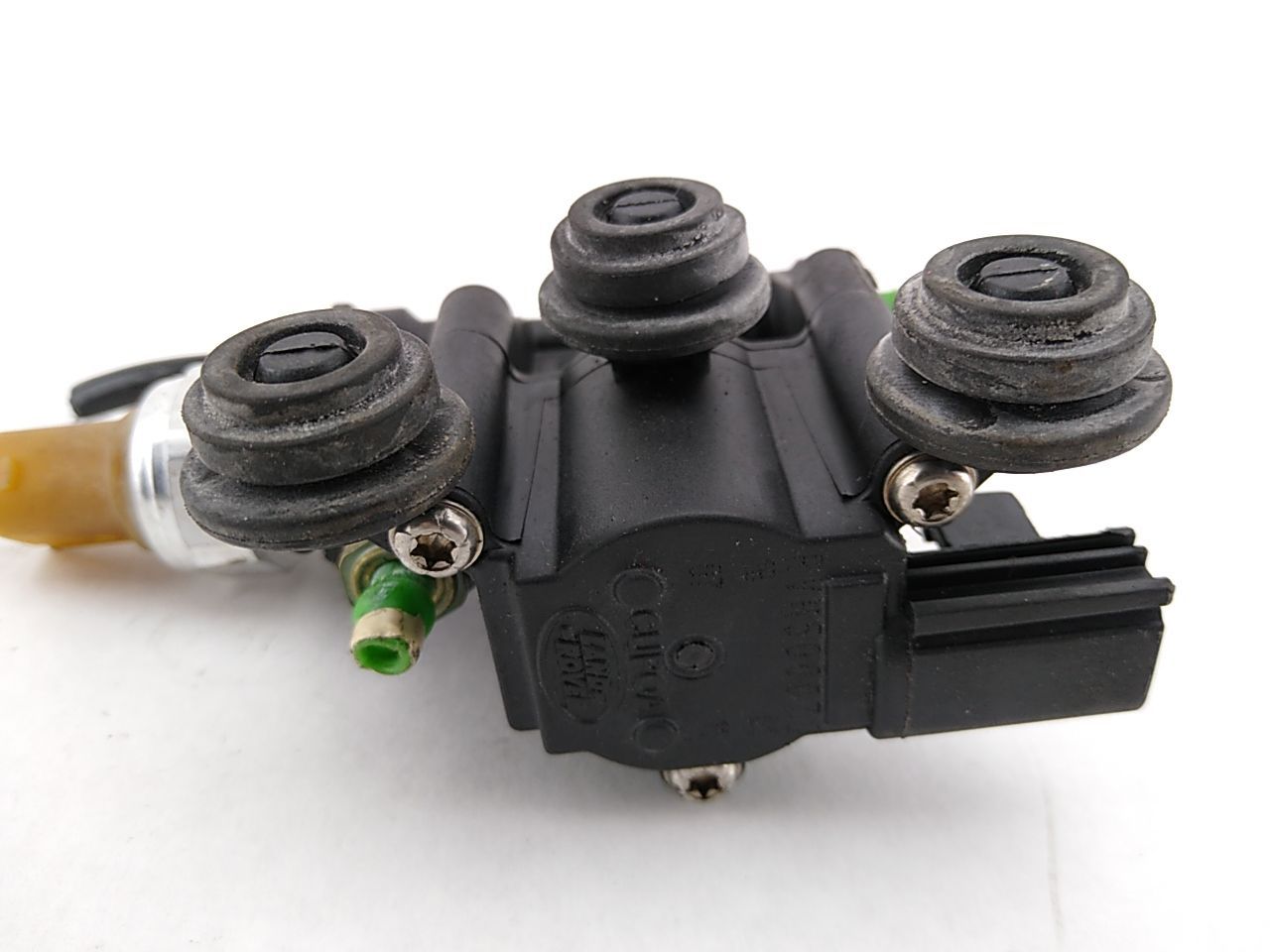 Range Rover Air Suspension Relief Valve