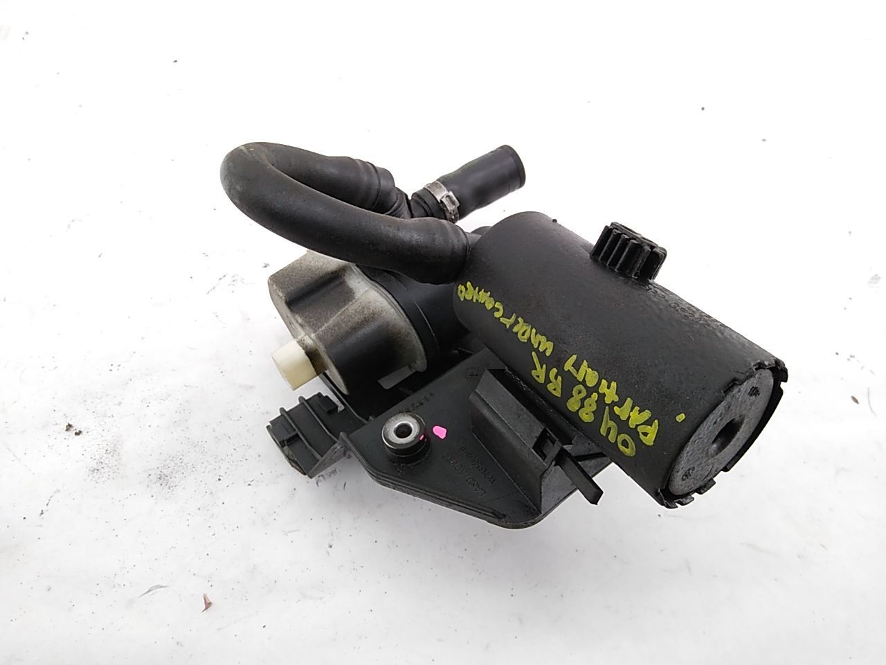 Range Rover Fuel Vapor Charcoal Canister Pump