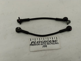 Range Rover Pair Of Tailgate Strap Cables
