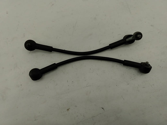 Range Rover Pair Of Tailgate Strap Cables