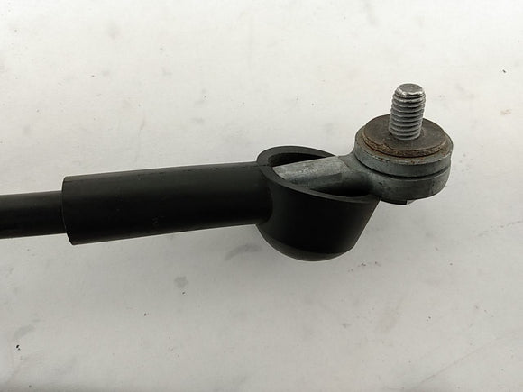 Range Rover Pair Of Tailgate Strap Cables