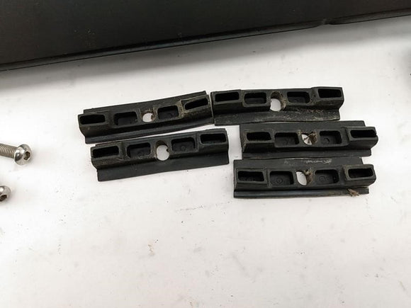 Range Rover Pair Of Roof Rail Trim Cover Panels