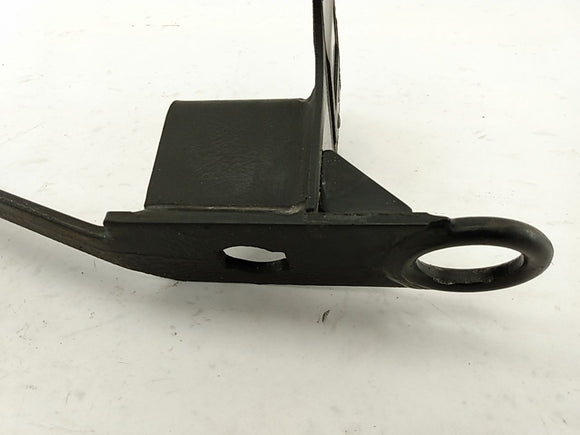 Range Rover Rear Passenger Right Tow Hitch Bracket