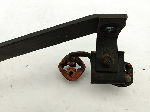 Range Rover Rear Passenger Right Tow Hitch Bracket