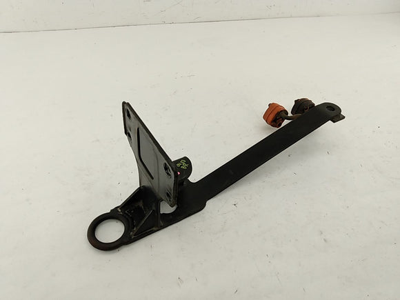 Range Rover Rear Passenger Right Tow Hitch Bracket