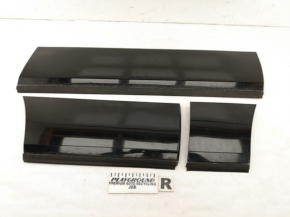 Range Rover Set Of Passenger Right Lower Side Body Molding Panels