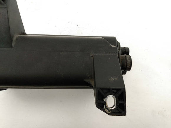 Range Rover Fuel Vapor Charcoal Canister