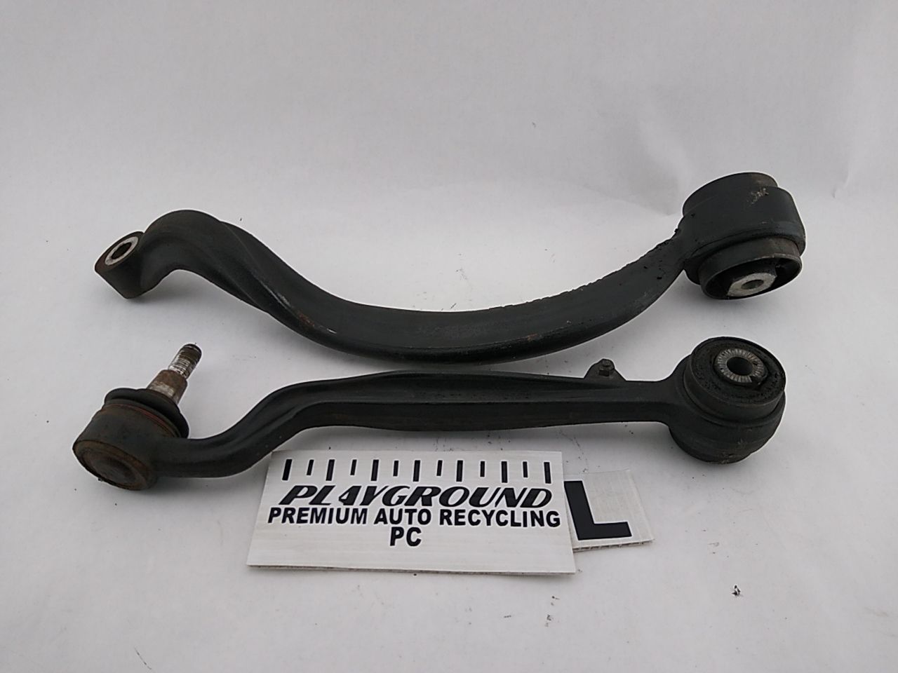 Range Rover Pair Of Front Driver Left Lower Control Arms