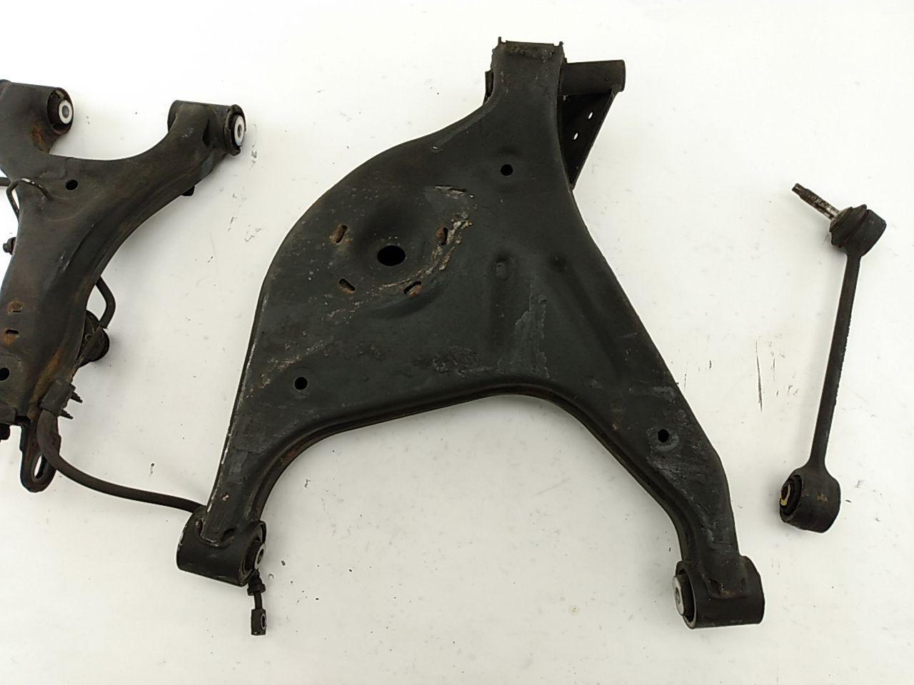 Range Rover Set Of Rear Passenger Right Control Arms