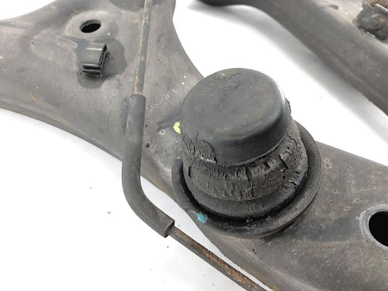 Range Rover Set Of Rear Passenger Right Control Arms