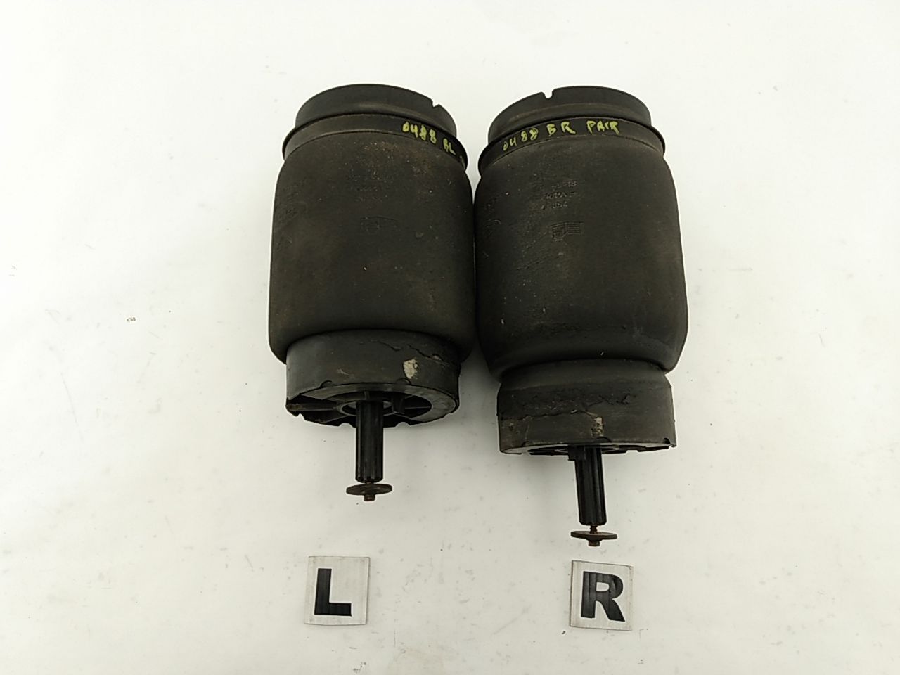 Range Rover Pair Of Air Suspension Spring Bags - 0