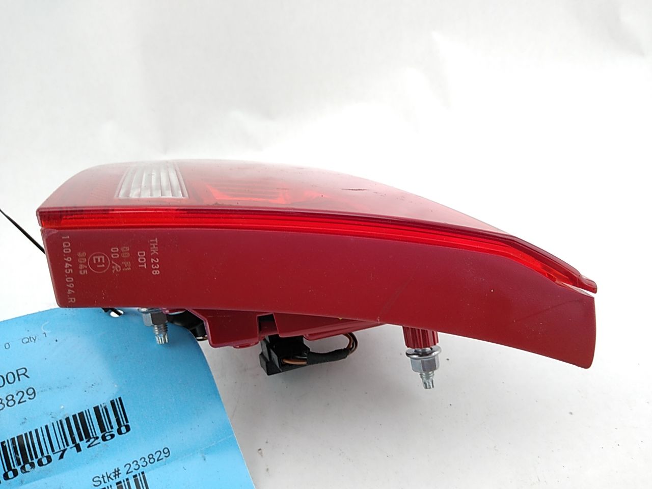 Volkswagen Eos Rear Right Passenger Side Lid Tail Lamp