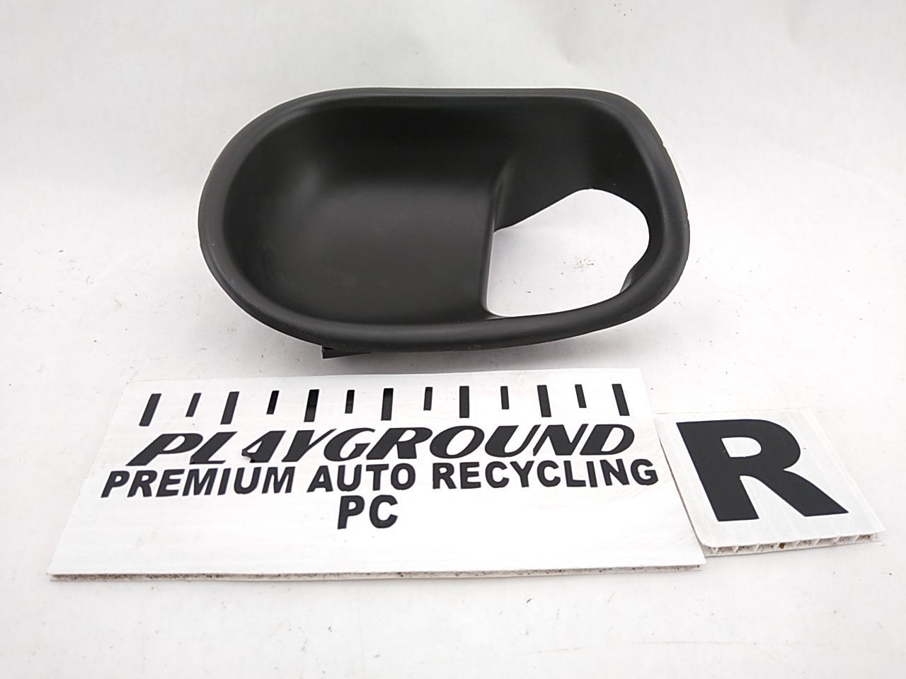 Ford Mustang Passenger Right Door Handle Bezel Trim Cover