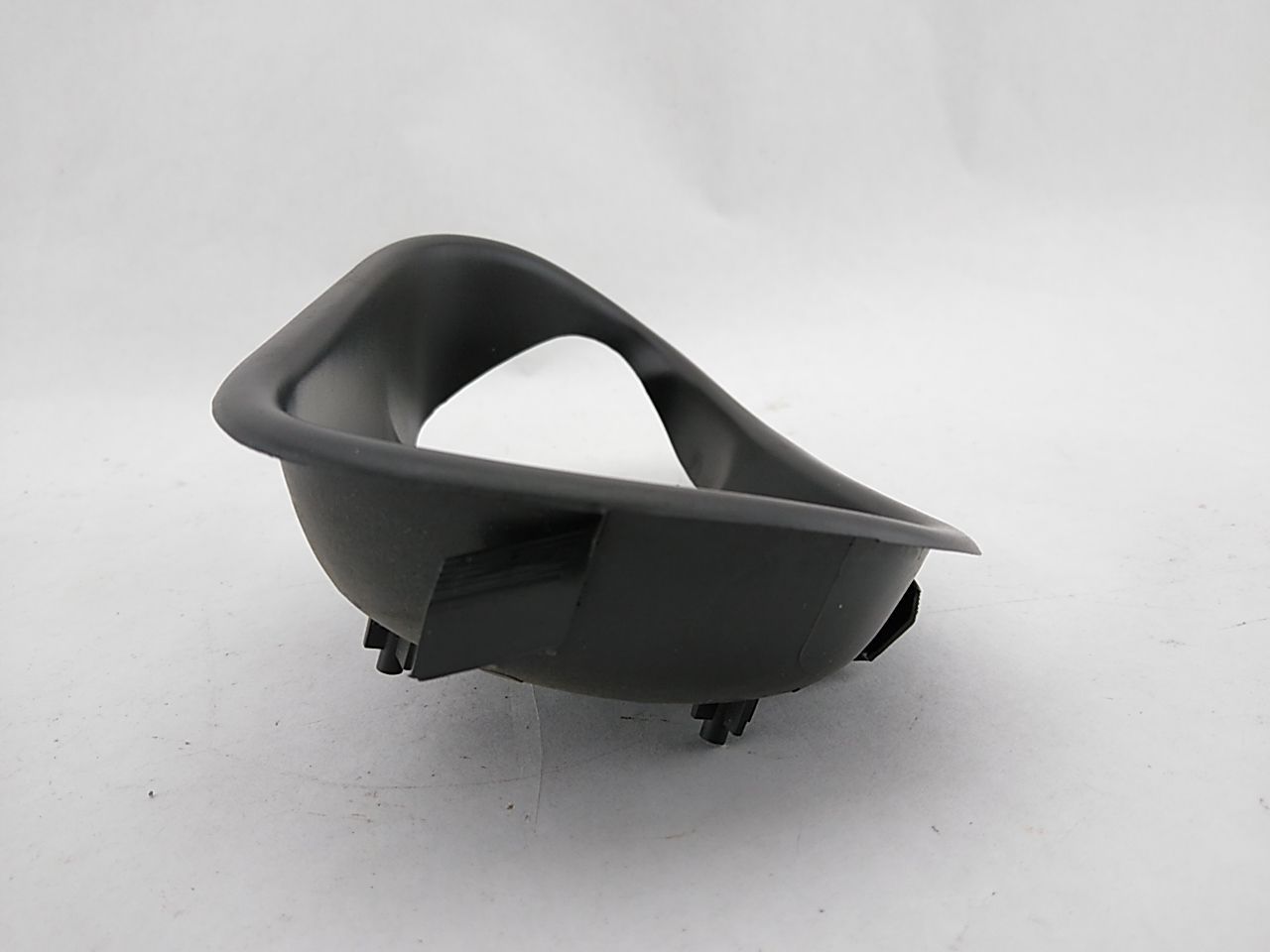 Ford Mustang Passenger Right Door Handle Bezel Trim Cover