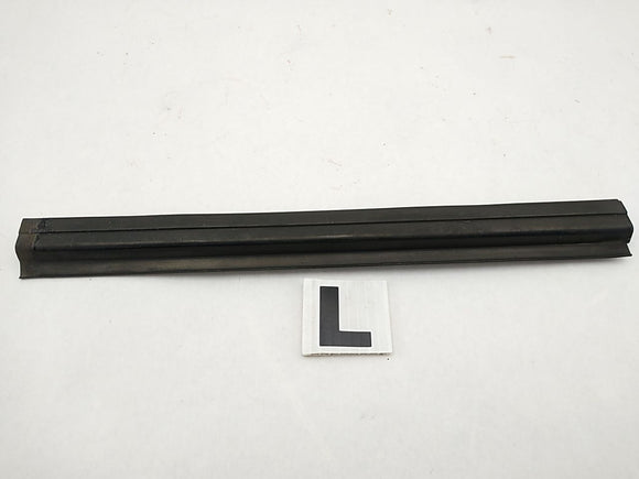 Ford Mustang Pair Of Rear Exterior Quarter Glass Trim