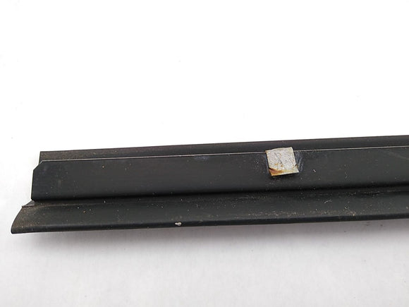 Ford Mustang Pair Of Rear Exterior Quarter Glass Trim