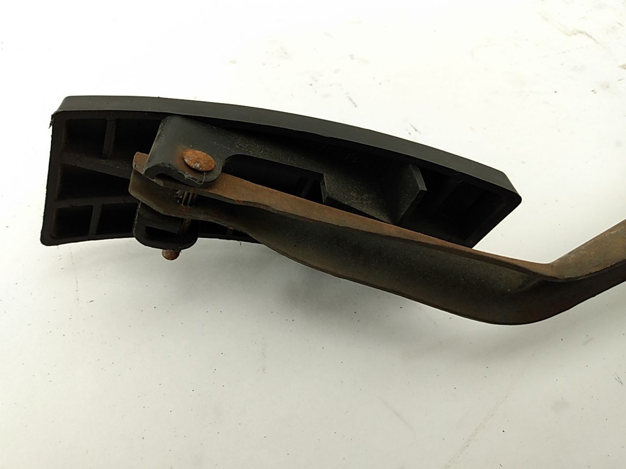 Ford Mustang Accelerator Gas Pedal Assembly