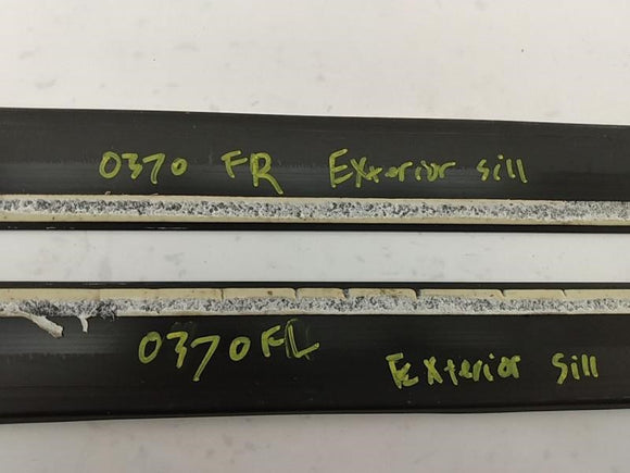 Ford Mustang Pair Of Front Exterior Door Sill Scuff Plate Trims