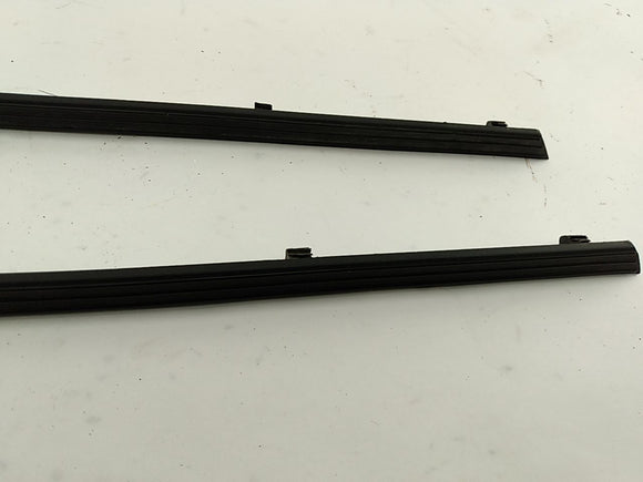Ford Mustang Pair Of Side Skirt Rocker Molding Trims
