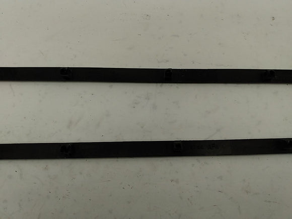 Ford Mustang Pair Of Side Skirt Rocker Molding Trims