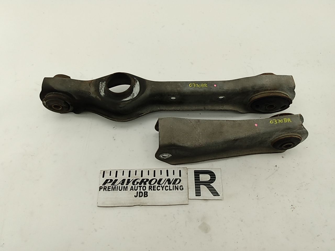 Ford Mustang Pair Of Rear Passenger Right Upper & Lower Control Arm