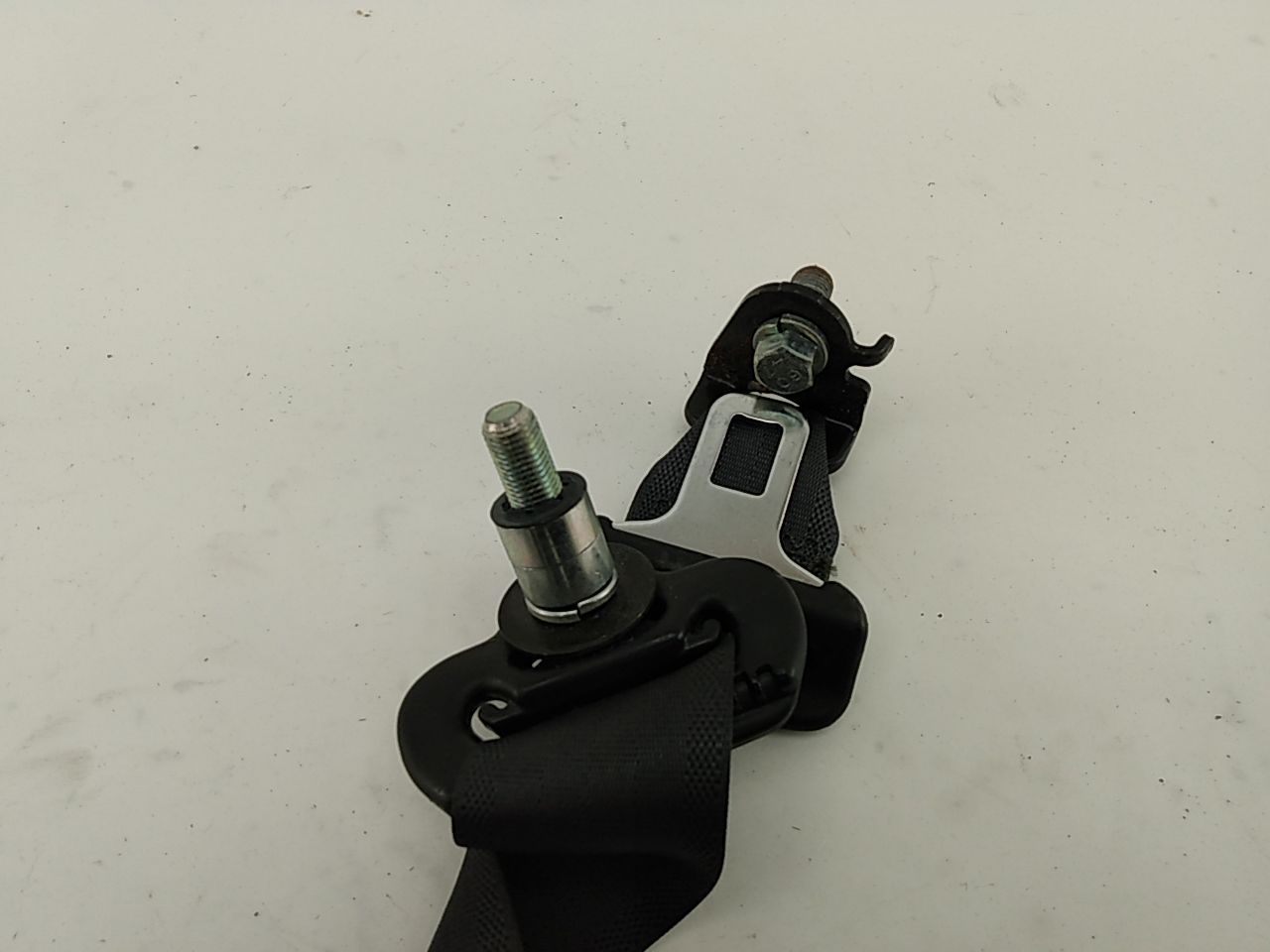 Acura RSX Pair Of Rear Seat Belt Retractors