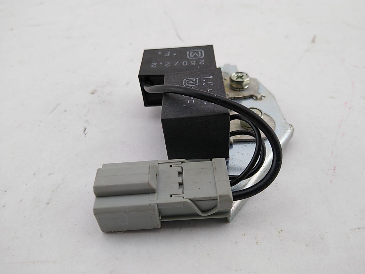 Acura RSX Rear Trunk Hatch Glass Relay