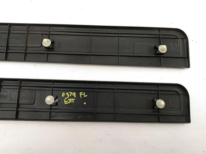 Acura RSX Pair Of Exterior Door Sill