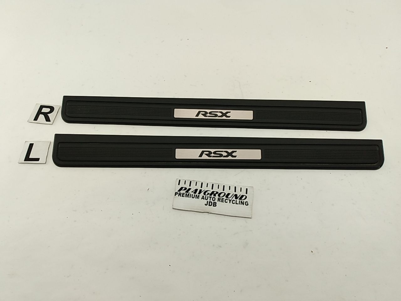 Acura RSX Pair Of Exterior Door Sill Step Plate Trims