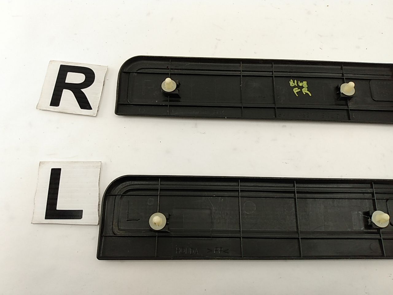 Acura RSX Pair Of Exterior Door Sill Step Plate Trims