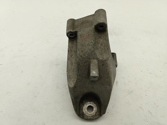 Hyundai Genesis Driver Left Engine Mount