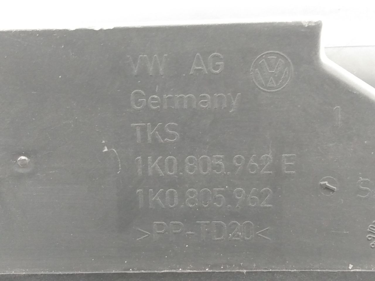 Volkswagen Eos Air Intake Duct