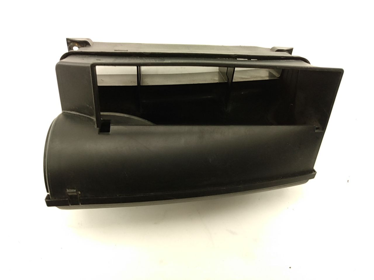 Volkswagen Eos Air Intake Duct