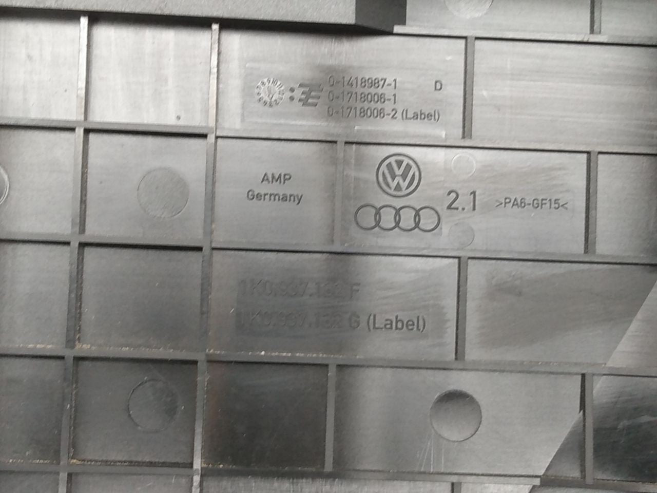 Volkswagen Eos Fuse Box Cover