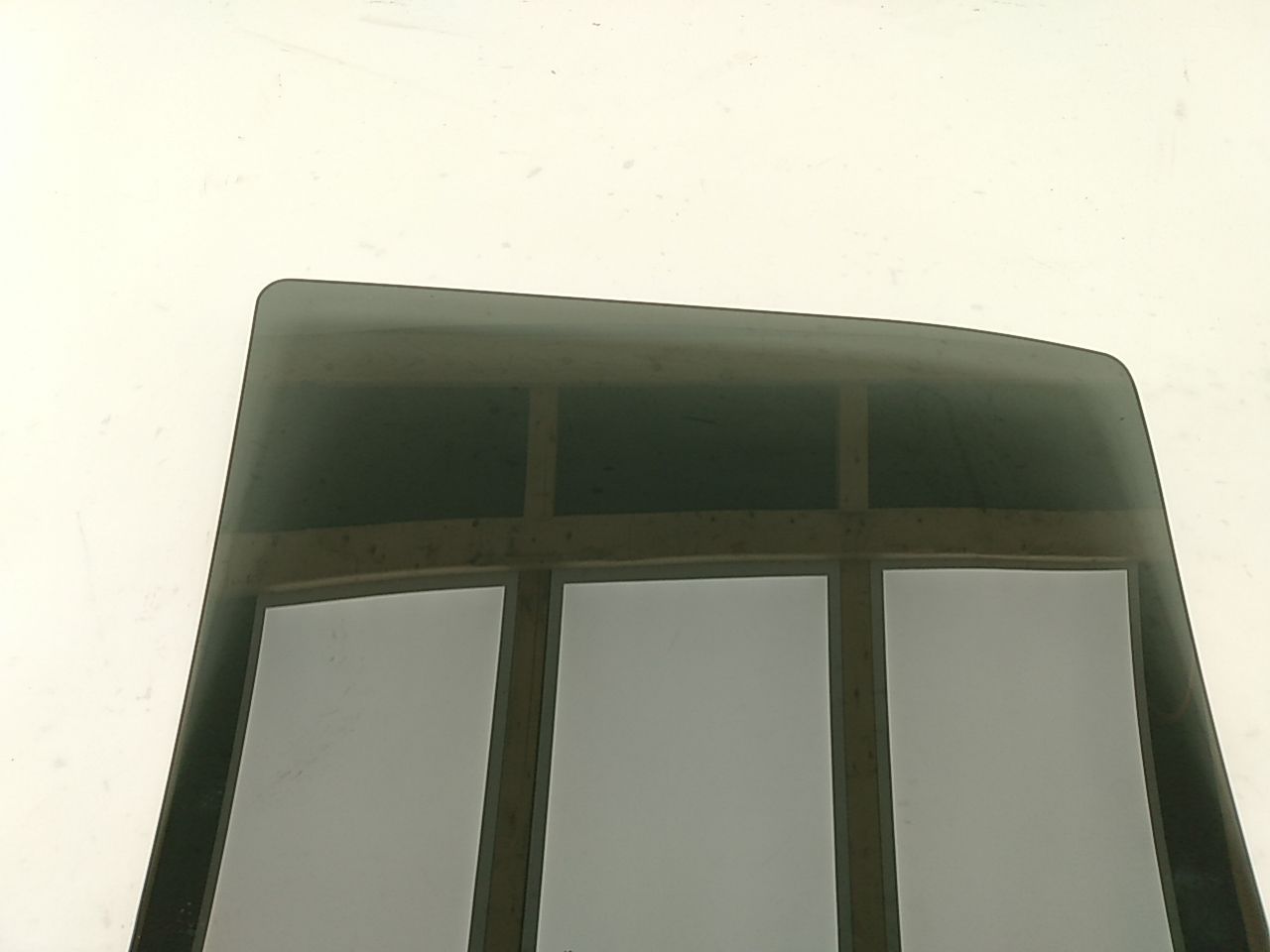 Jeep Liberty Driver Left Rear Door Window Glass