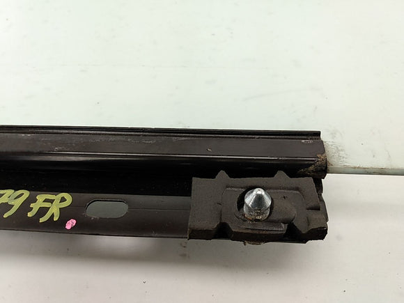 Jeep Liberty Passenger Right Front Door Window Glass