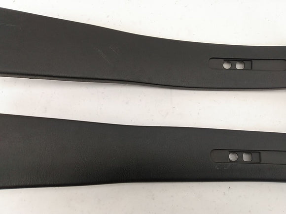 Jeep Liberty Pair Of Upper B Pillars