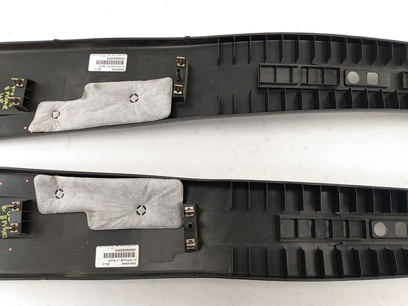 Jeep Liberty Pair Of Upper B Pillars