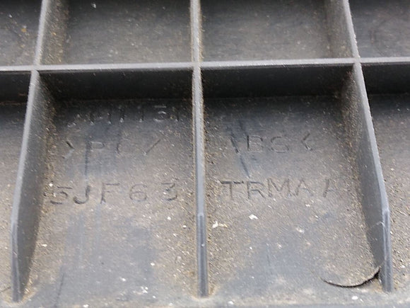 Jeep Liberty Driver Left Front Dashboard Knee Bolster Trim