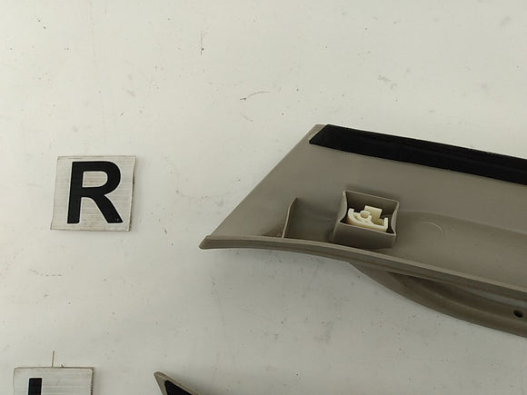 Jeep Liberty Pair Of Interior A Pillar Trim Panels