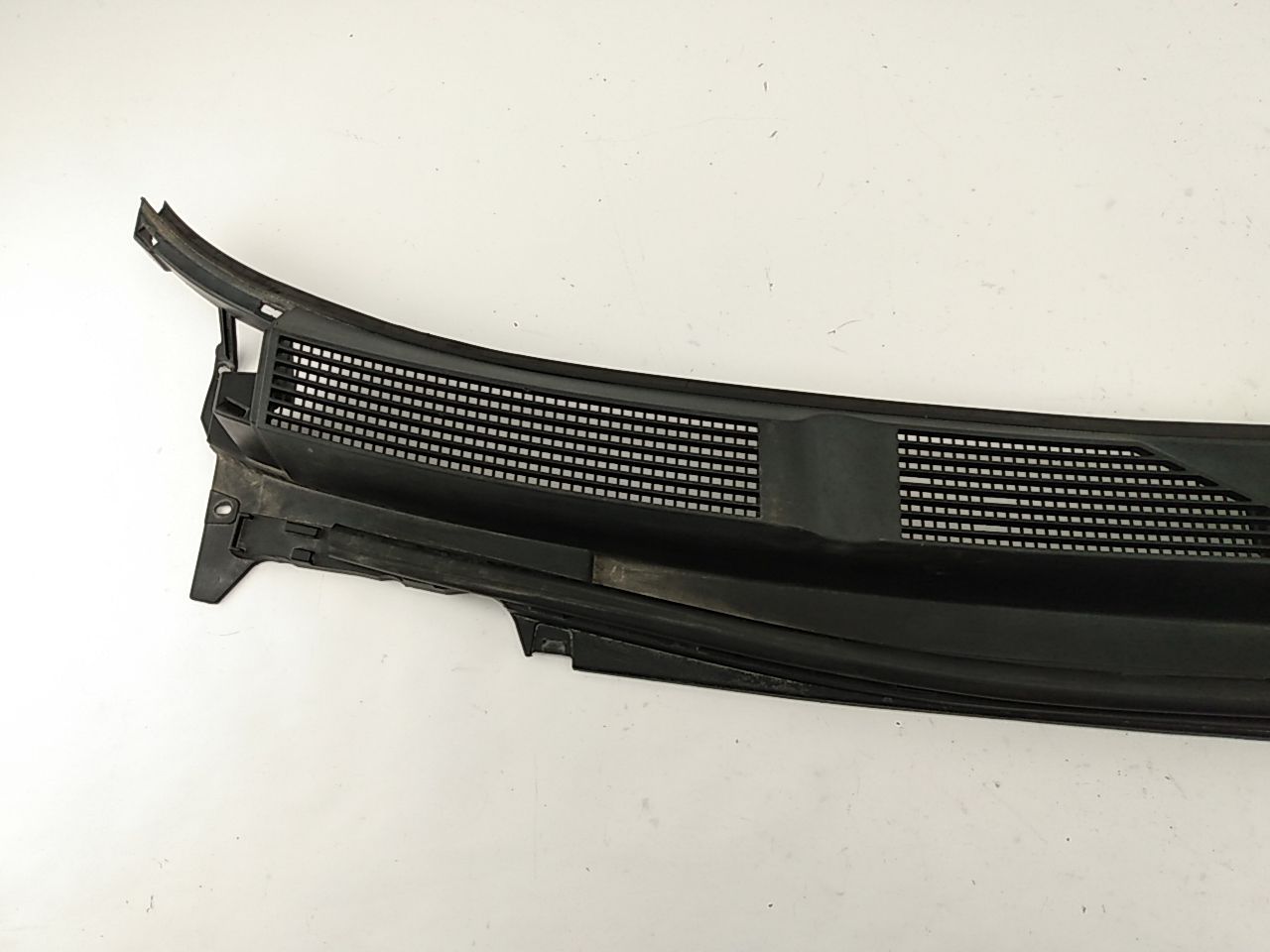 Chevrolet Silverado Windshield Cowl Vent Panel - 0