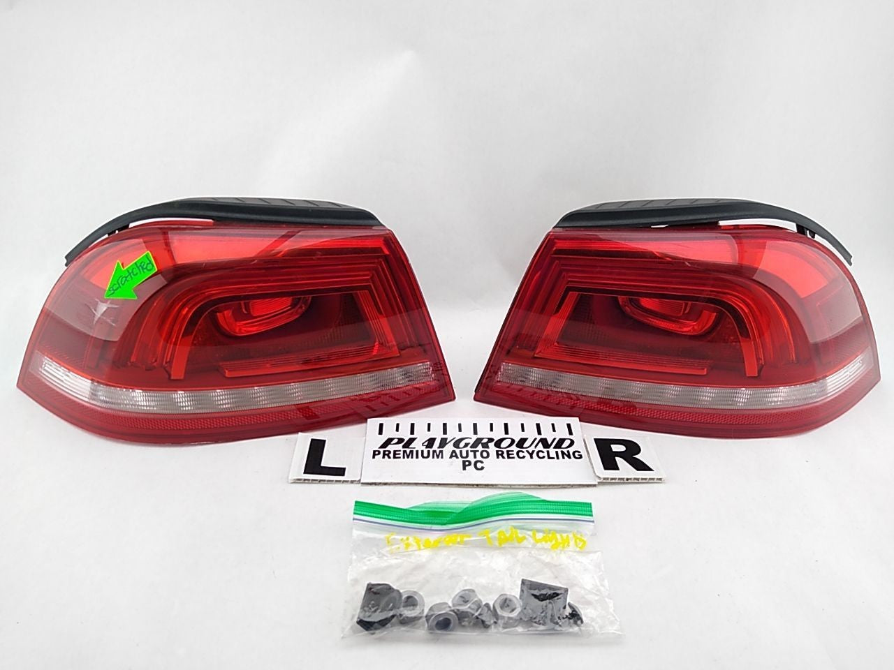 Volkswagen Eos Pair Of Tail Lights