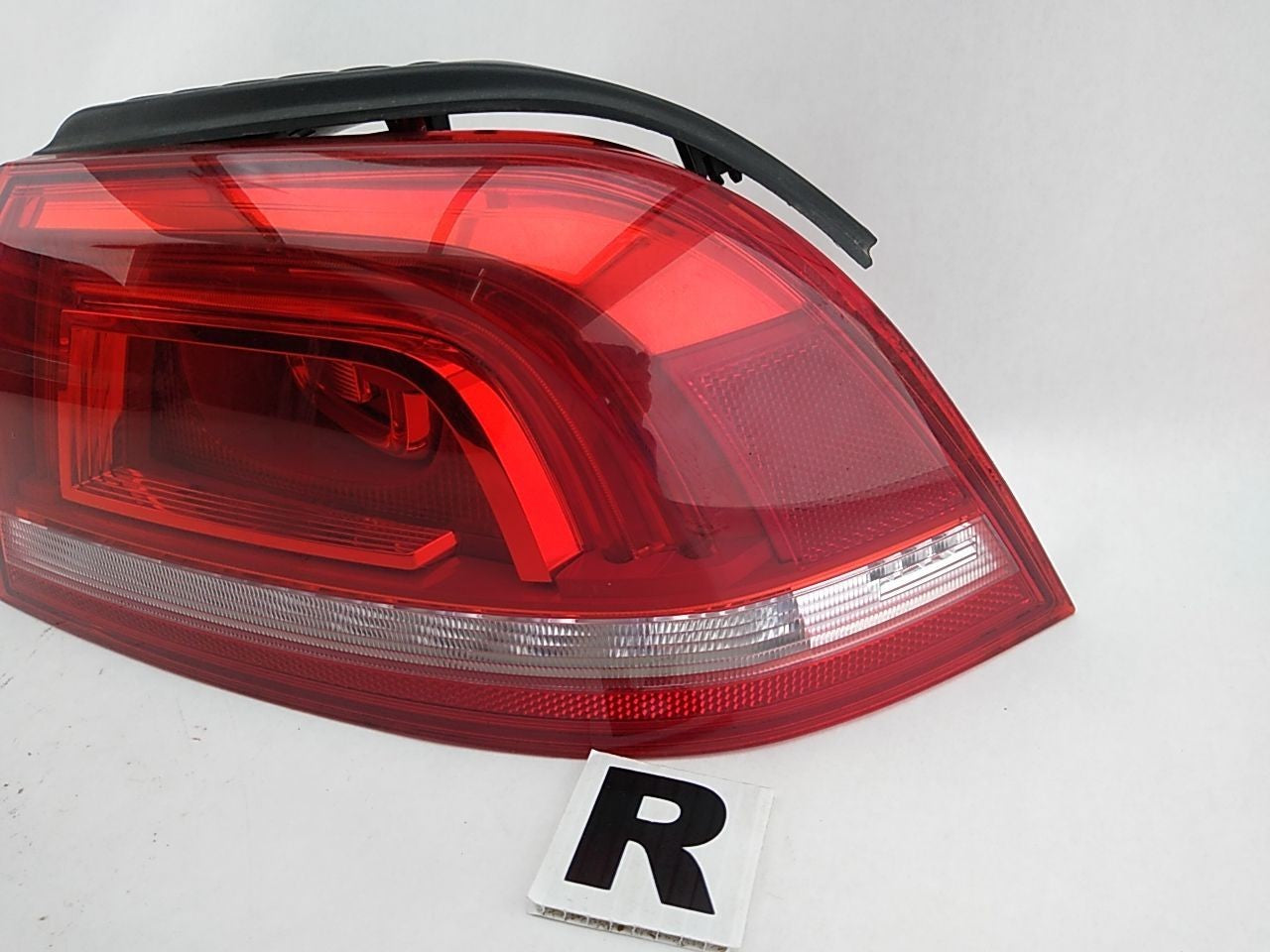 Volkswagen Eos Pair Of Tail Lights