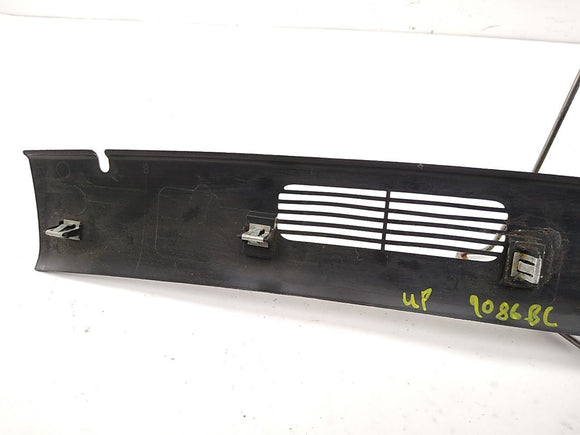 Jeep Liberty Rear Upper Headliner