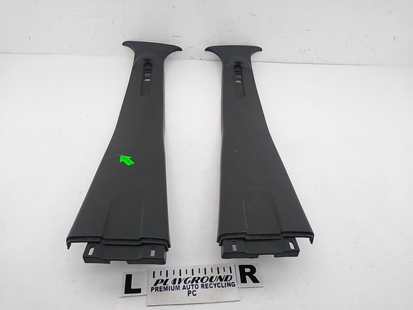 Jeep Liberty Pair Of Upper B Pillar Trims