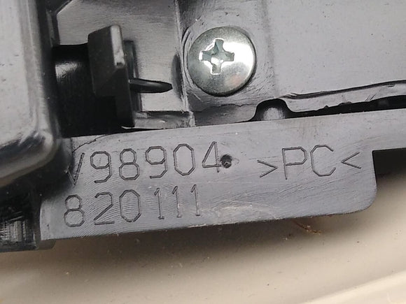 Jeep Liberty Front Center Dome Light