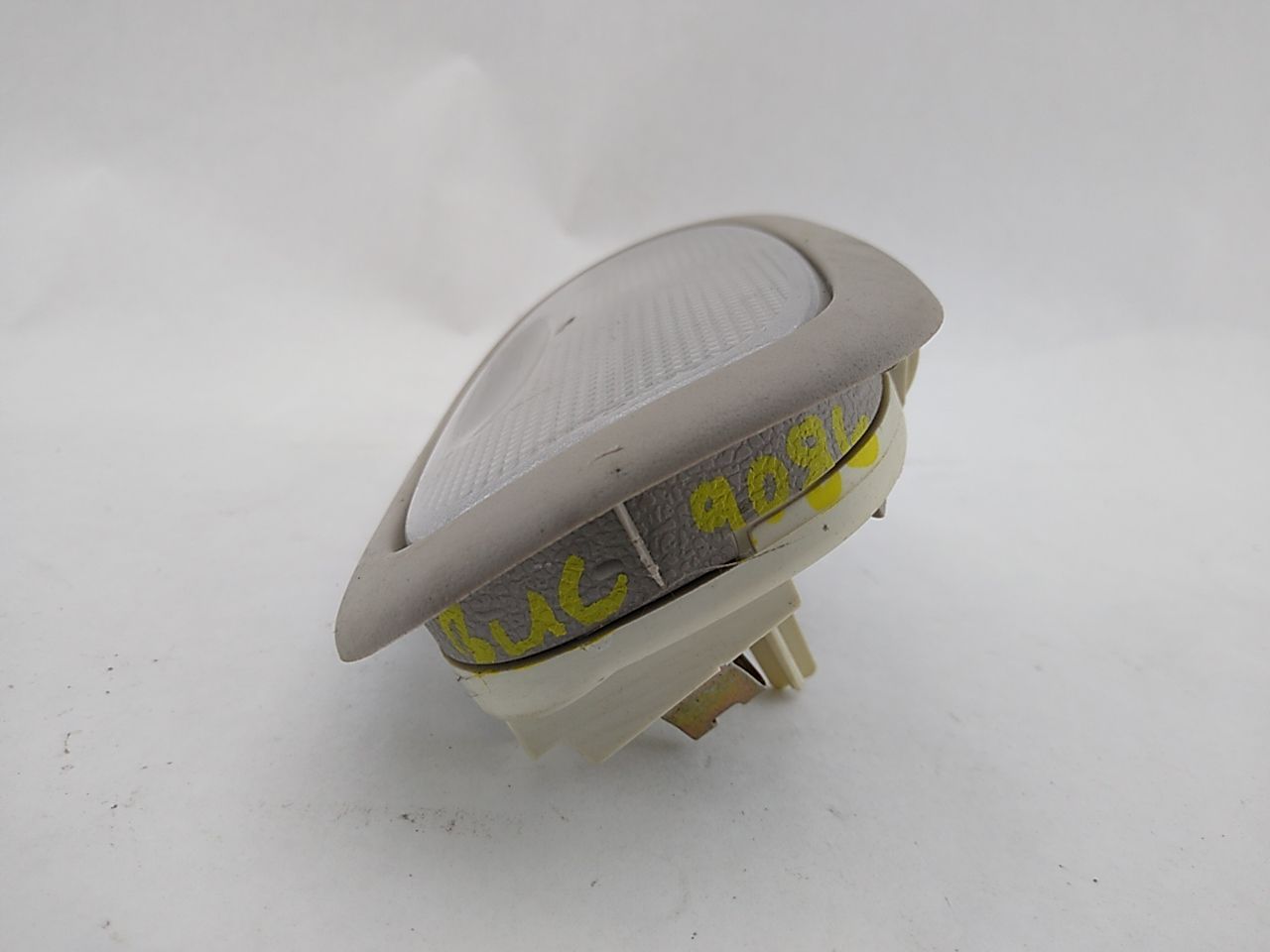 Jeep Liberty Rear Center Dome Light
